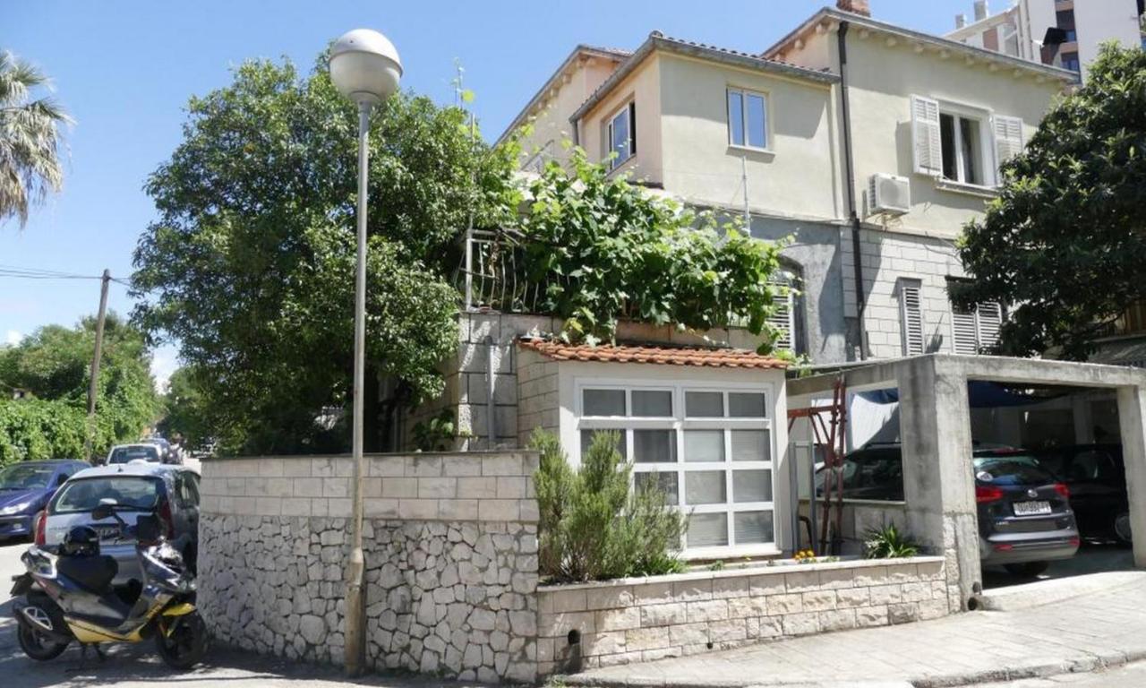 Apartment Wild Orange Dubrovnik Bagian luar foto