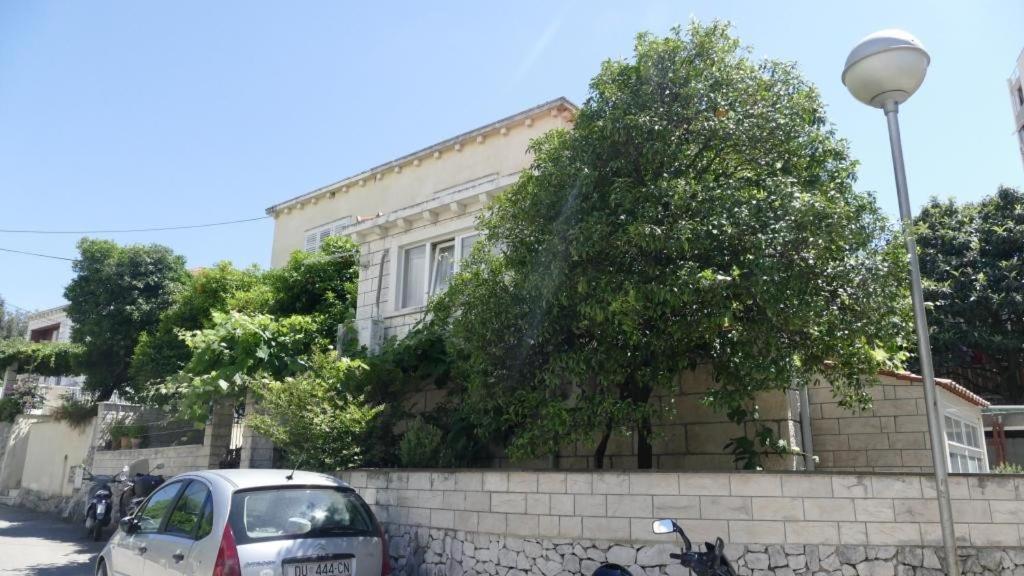 Apartment Wild Orange Dubrovnik Bagian luar foto