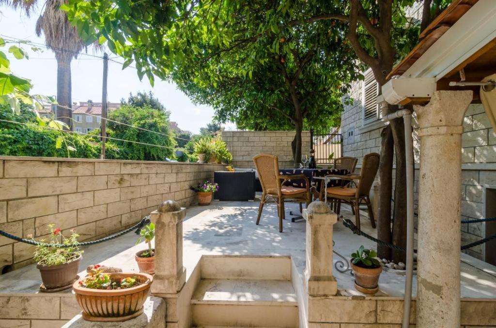 Apartment Wild Orange Dubrovnik Bagian luar foto