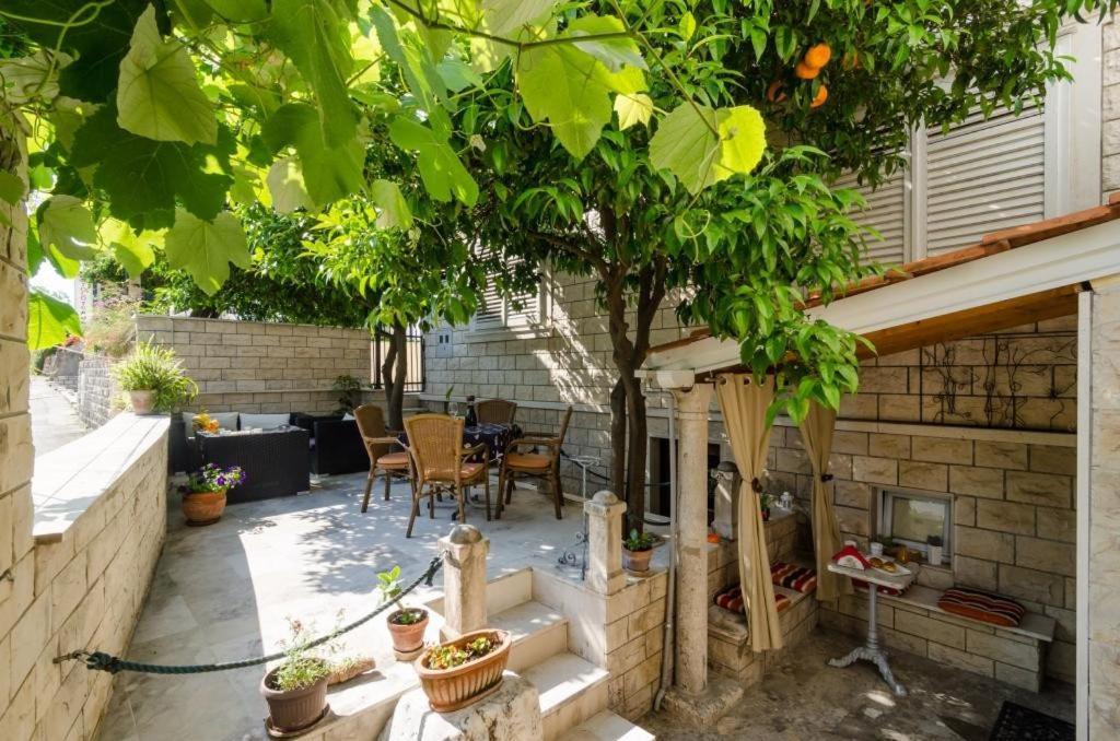 Apartment Wild Orange Dubrovnik Bagian luar foto